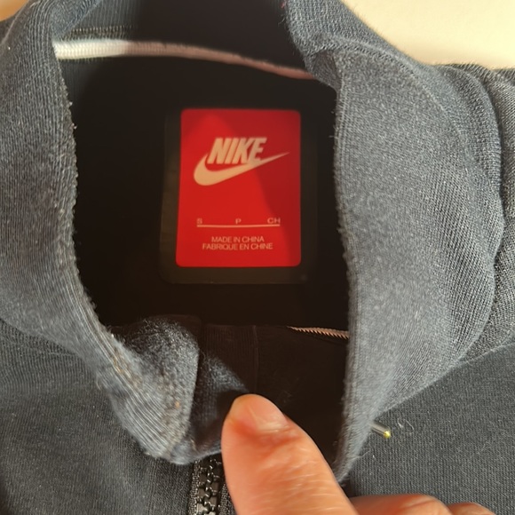 Men’s Nike Tech Fleece Track Jacket Black Long Sleeve sz S - Picture 2 of 5